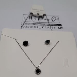 Silver and Black Necklace Set